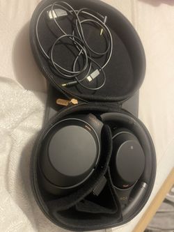 Sony WH1000XM3 Black Wireless Bluetooth Headphones