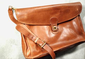 Authentic Leather Coach Messenger Bag