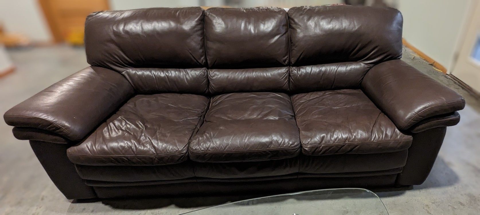Leather Couch for Sale in Bellingham, WA OfferUp