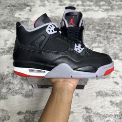 Jordan 4 Bred Reimagined Size 6.5Y BRAND NEW!