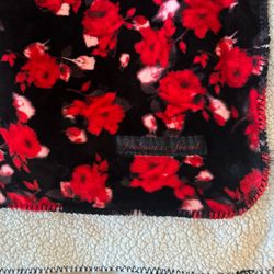 Limited Edition Victoria Secret Cozy Floral Blanket