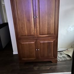 Freeeeee Armoire From Andreas Furniture 