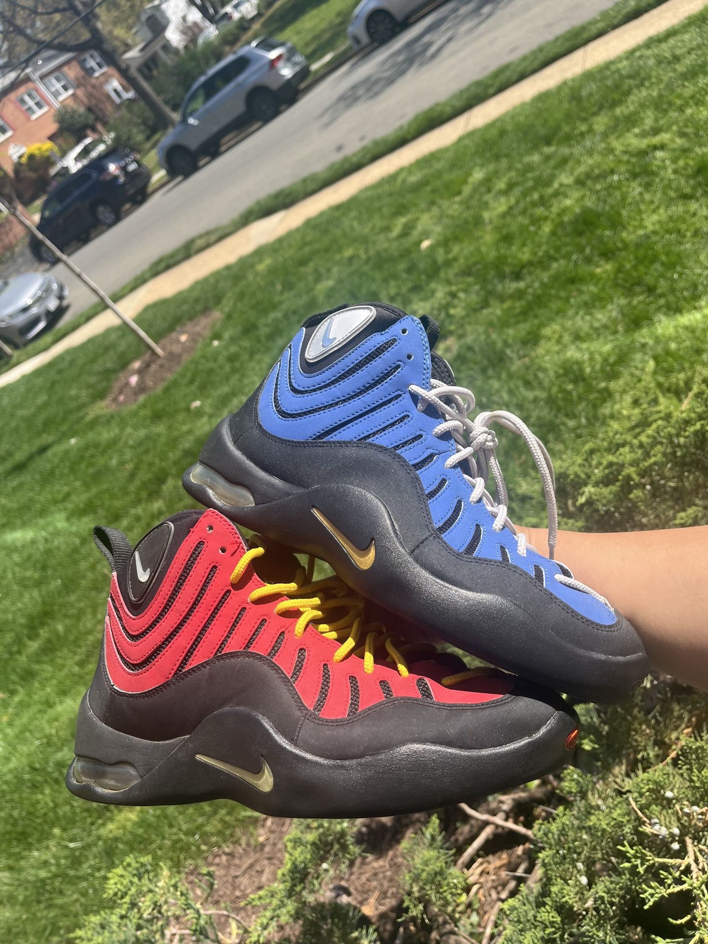 Nike Air Bakin size 8 BLUE/BLACK $250 Near DS