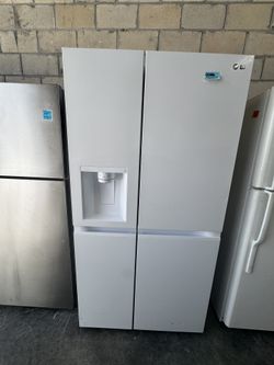 Refrigerator Excellent Condition 
