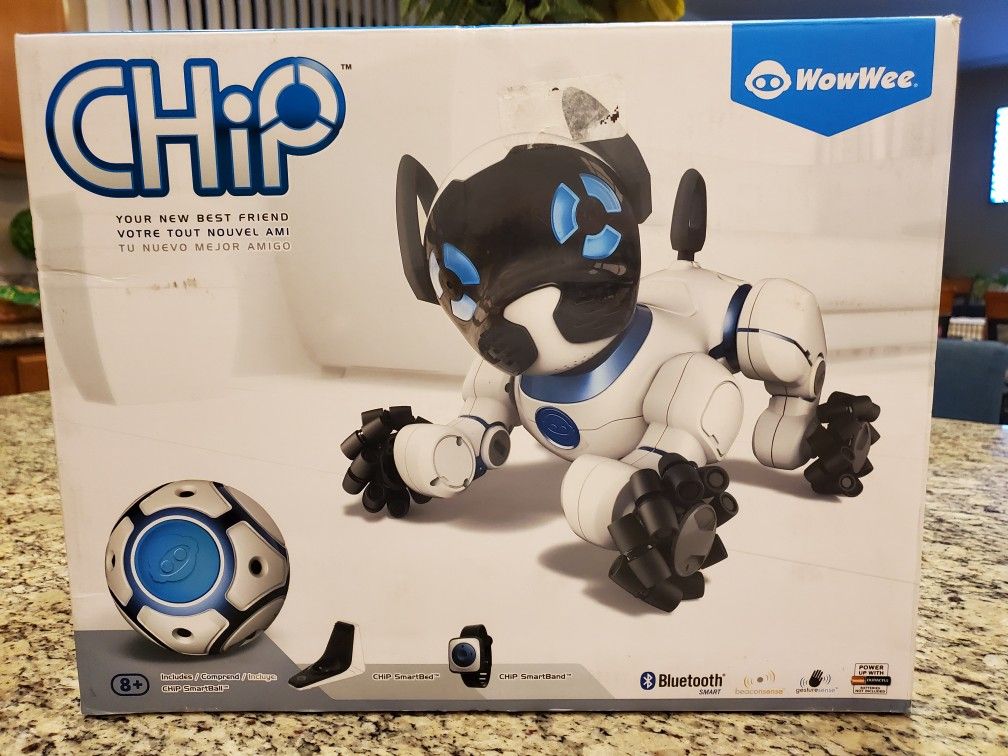 WowWee Chip robot toy dog White