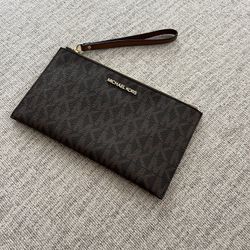 Michael Kors Handbag ( Brand New)