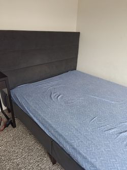 Scott Living Platform Bed Queen