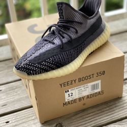 USED 9/10 CONDITION ADIDAS YEEZY BOOST 350 V2 “CARBON” FOR SALE!!! MEN SIZE 12 $230