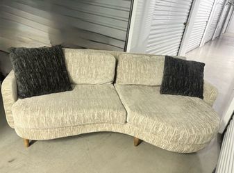 Post modern curved sofa velvet