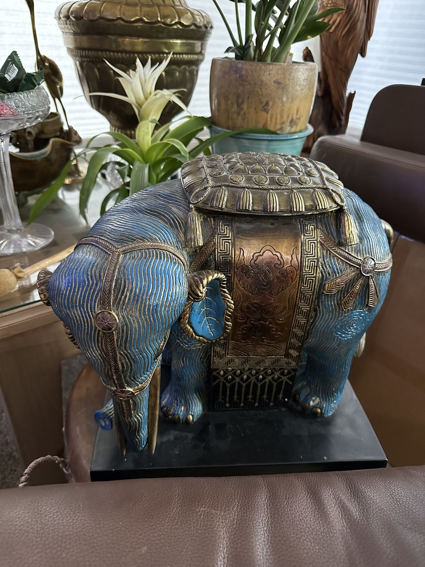 Elephant Collectors Statue
