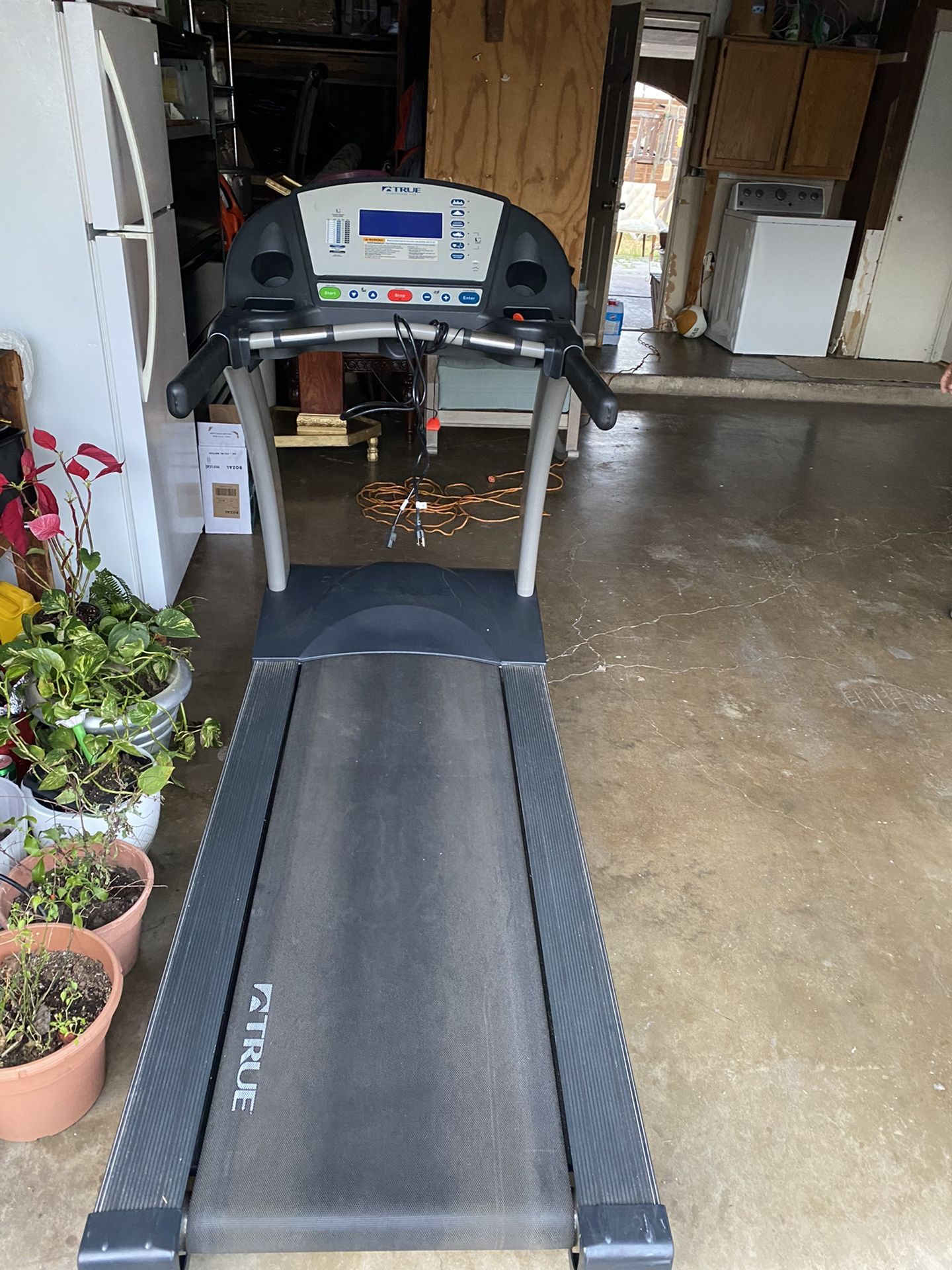 True treadmill PS900
