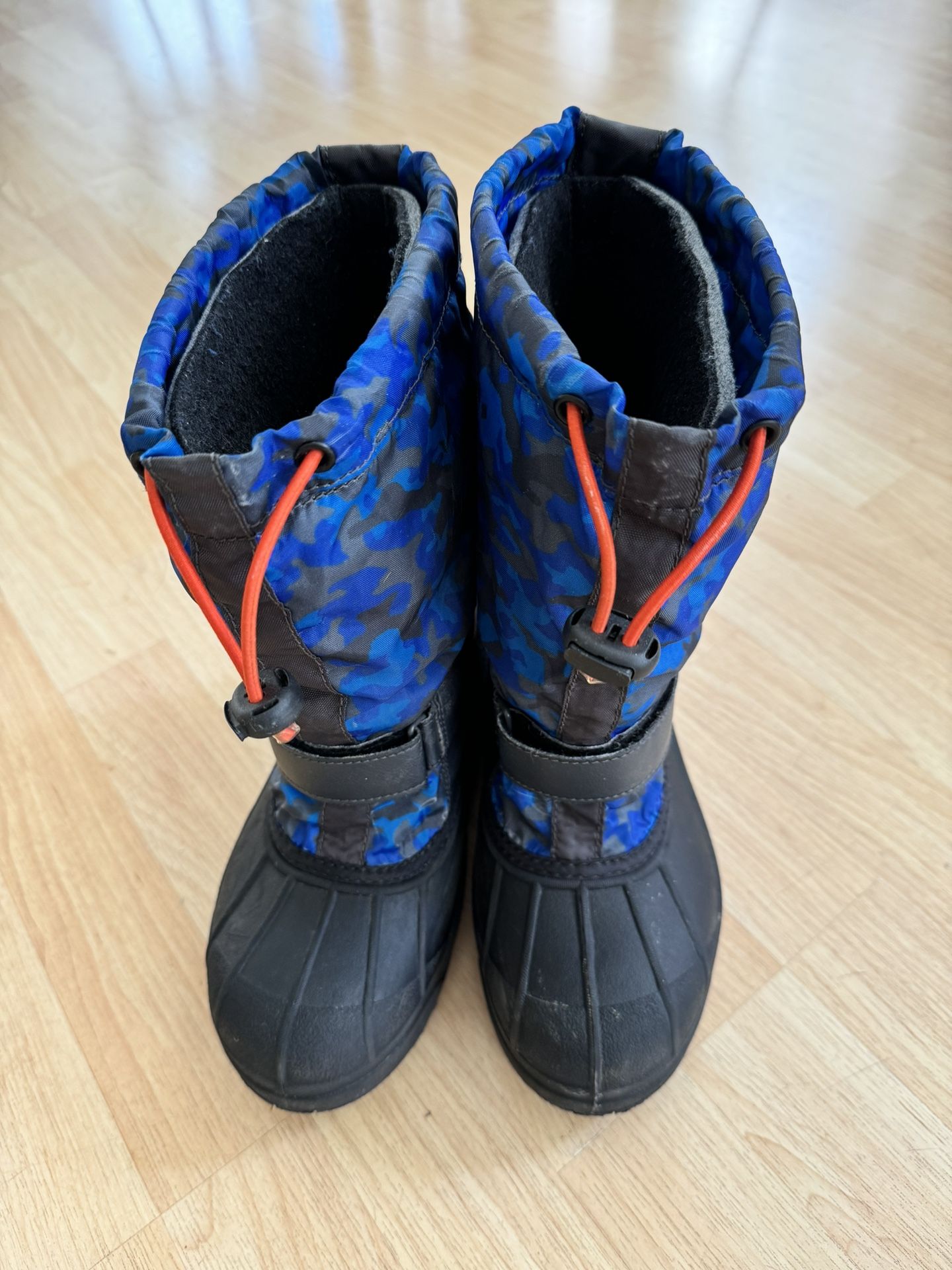 Columbia Snow Boots(big Kid Size4)
