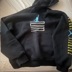 Gamma Jordan Men’s Large Hooded