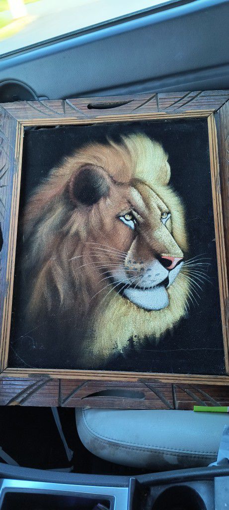 Beautiful Vintage Mid-century David Ortiz Velvet Painting Of Lion's Head