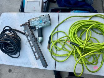Hitachi NR83A5 3 1/4” Strip Nailer Air Gun Ok Condition Working W 2 Air Hoses MAKE A OFFER