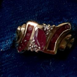 Red Ruby/Diamond Ring