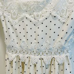 Never-Worn Endless Rose Lace Polka Dot Dress – So Pretty! 