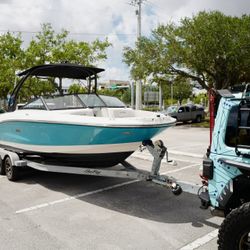 2022 SeaRay SPX210