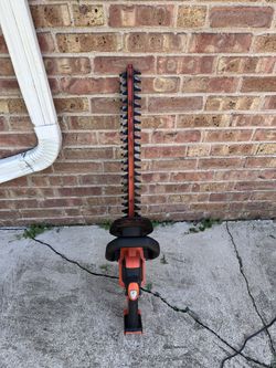 BLACK+DECKER 40V MAX Cordless Hedge Trimmer, 24-Inch Brush Trimmer with Battery and Charger