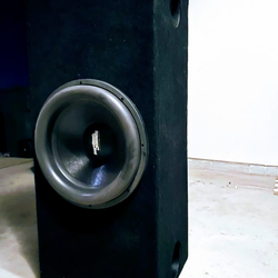 Resilient sounds team 18 subwoofer with custom box