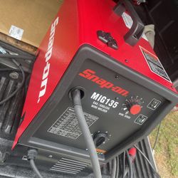 SnapOn MIG 135 Welder