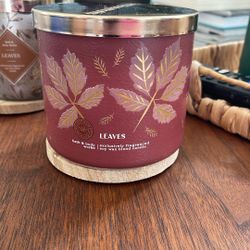 Bath & Body Works Leaves 3-wick Candle 