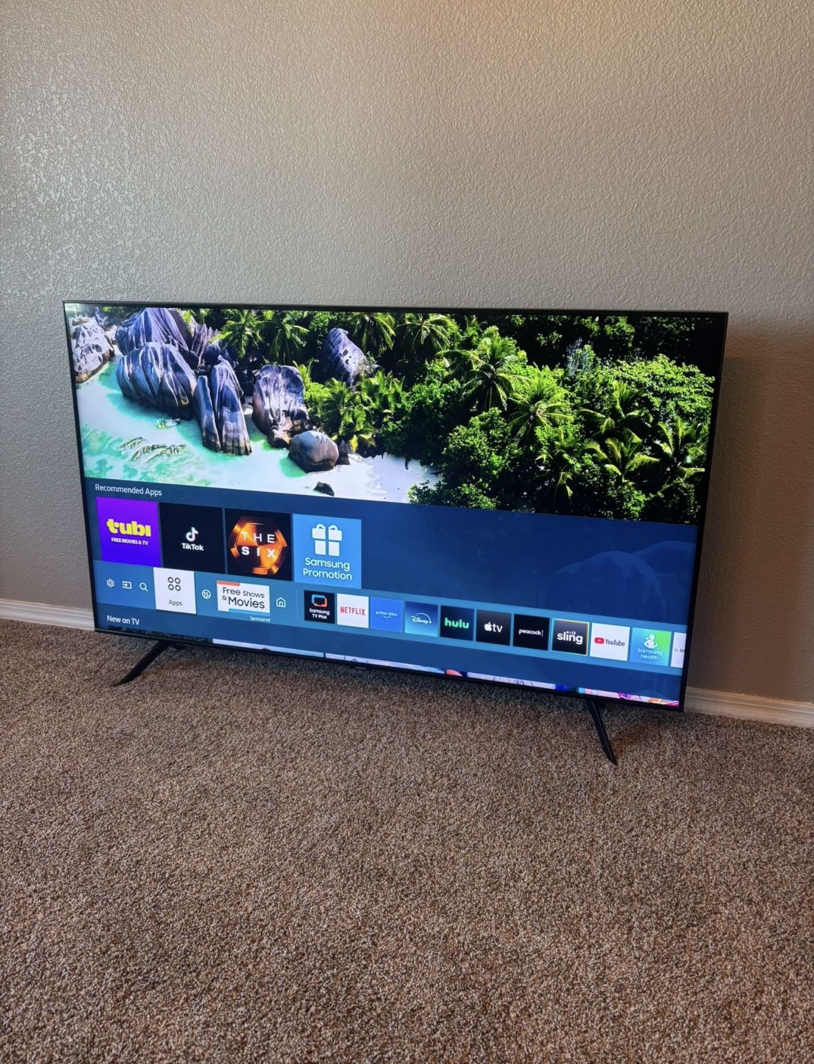 55” Samsung QLED 4K UHD Smart TV