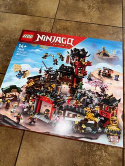Lego Ninjago Old town