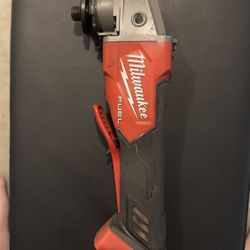 M18 Milwaukee Angle Grinder 