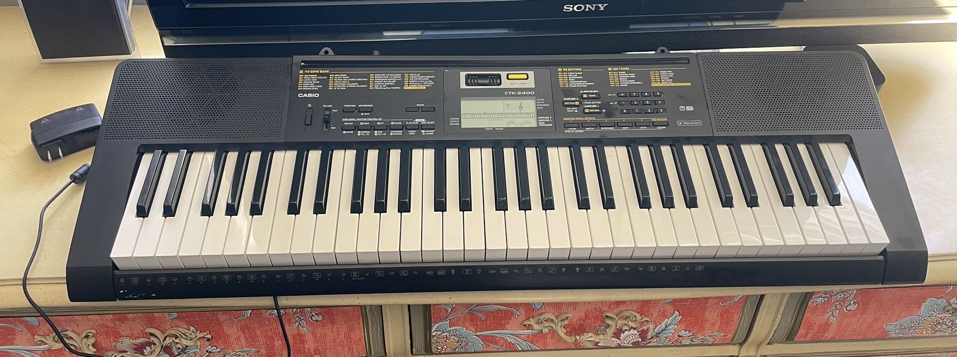 Casio CTK-2400 Keyboard