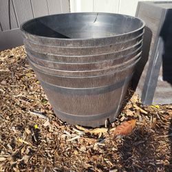 20 Inch Resin Planters 