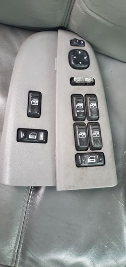01 Tahoe Window Switches