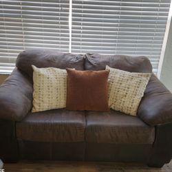 Beautiful Living Room Set 