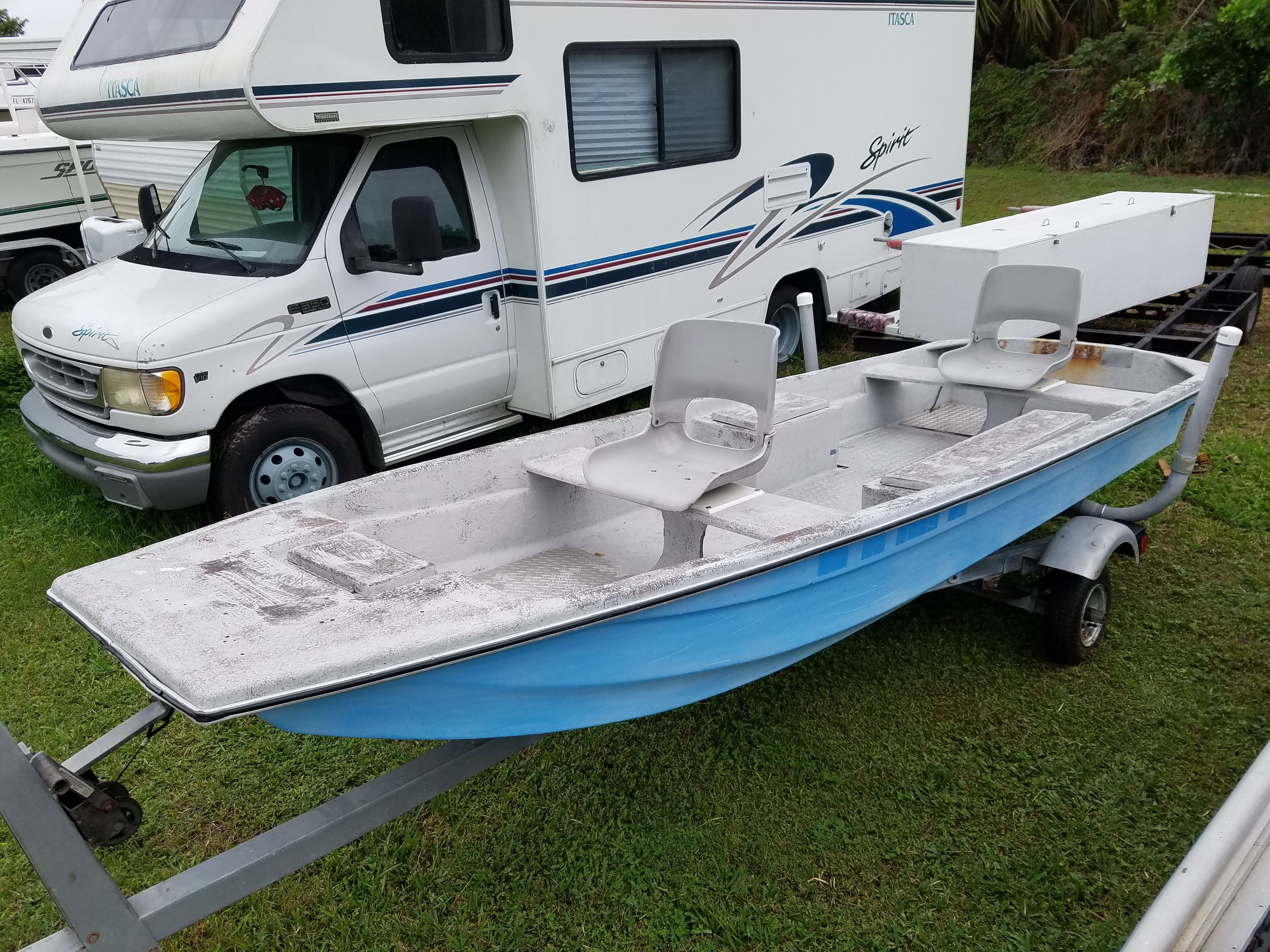 14 ft Collins Craft Fiberglass Jon / Skiff / Boat for Sale in Saint