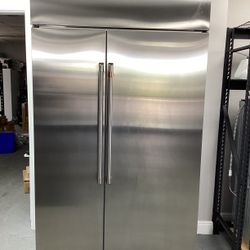 Cafe Side-by-Side Refrigerator in Stainless steel with WiFi Connect Technology and Built-In Ice Maker