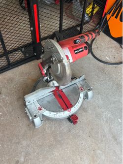 Skilsaw 10 “ compound miter saw