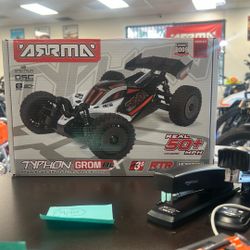 1/14 TYPHON GROM 223S DSC