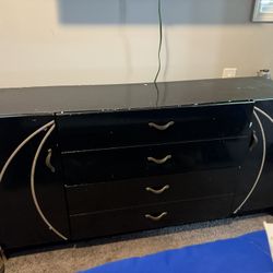 Dresser, Chest, Night Stand