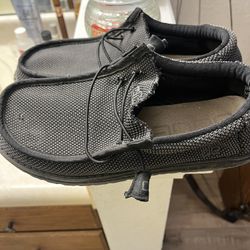 Hey Dudes Mens Size 9