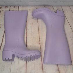 Women's Tall Rain Boots Size 8