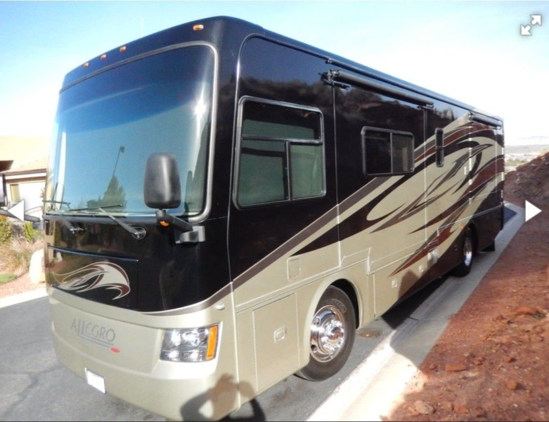 2012 Tiffin Allegro Red