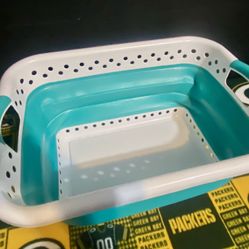 Collapsible Plastic Laundry Basket.