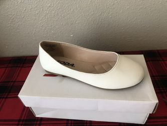 Nuevos… $10 Size 12