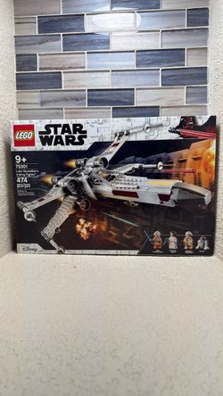LEGO Star Wars Luke Skywalker's X-Wing Fighter 75301