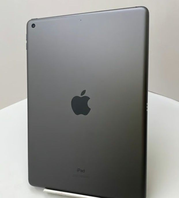 Apple iPad 9th generation, Gray, WiFi Only, 64GB - MDM Locked