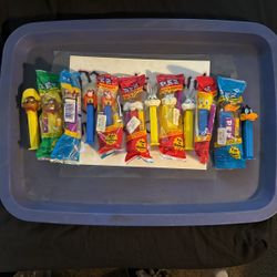 Vintage Pez Dispensers - Looney Toons