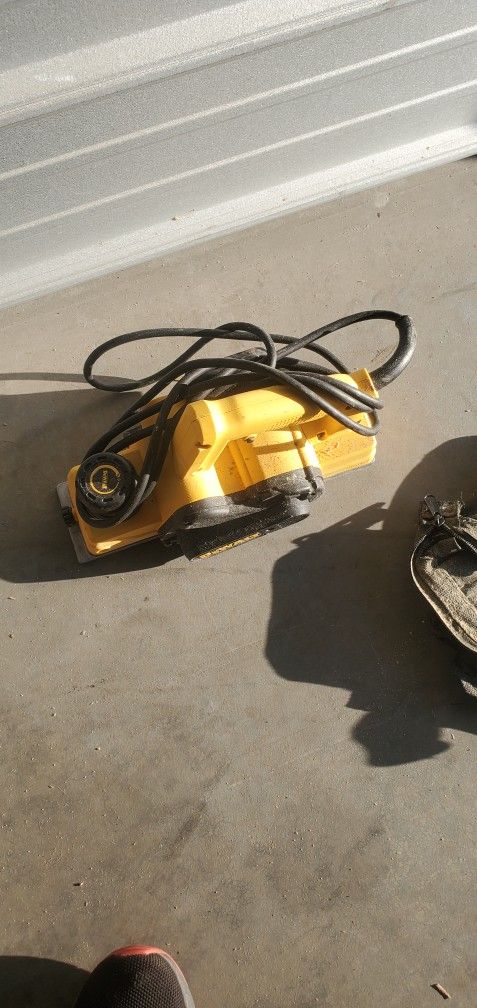 Dewalt Planer Used 1 Time