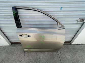 TOYOTA HIGHLANDER FRONT RIGHT PASSENGER SIDE DOOR SHELL 2014 To 2019 Used Oem
