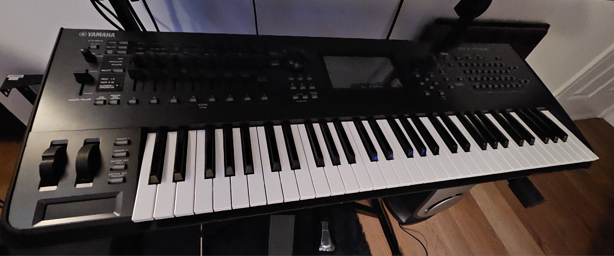 Yamaha Montage 6 Flagship Keyboard Workstation Synthesizer