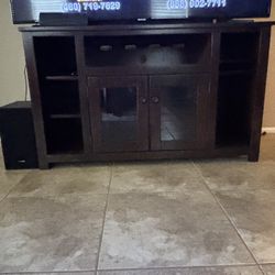 50” TV/Entertainment console 